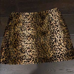 Boutique Leopard print mini skirt.. size 10
